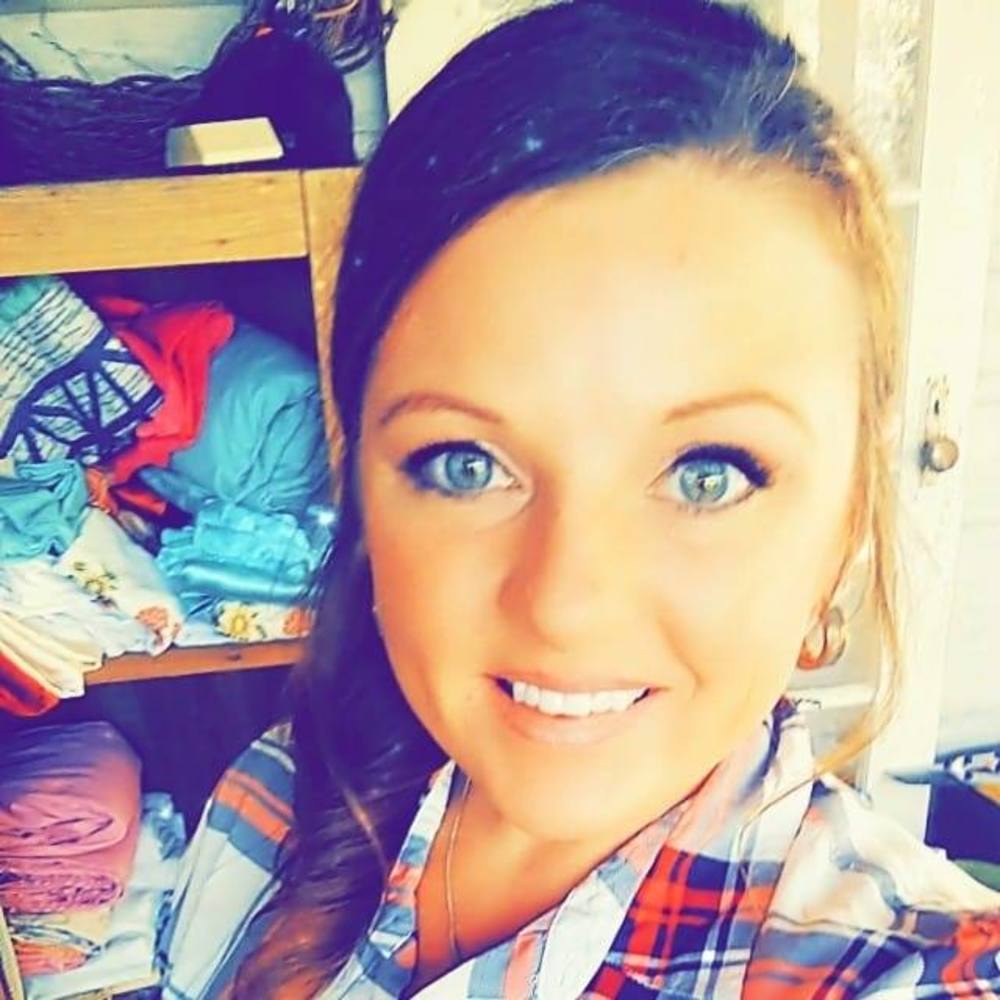 Meet your Posher, Shara